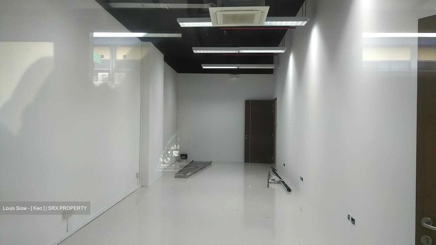 Woodlands Bizhub (D27), Factory #558650991